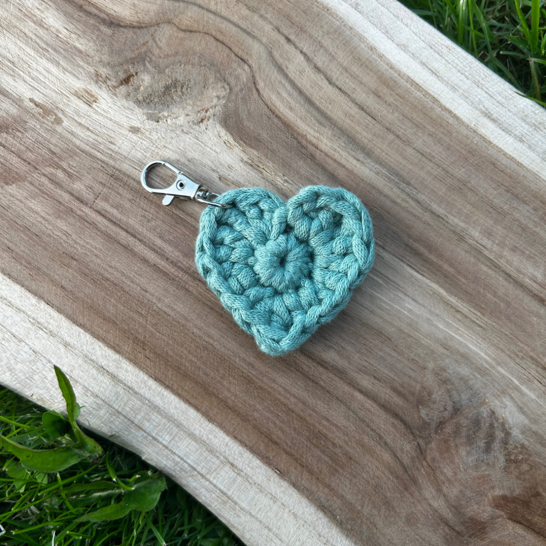 KIT 6 Portes-clés Cœur à crocheter – Image 8